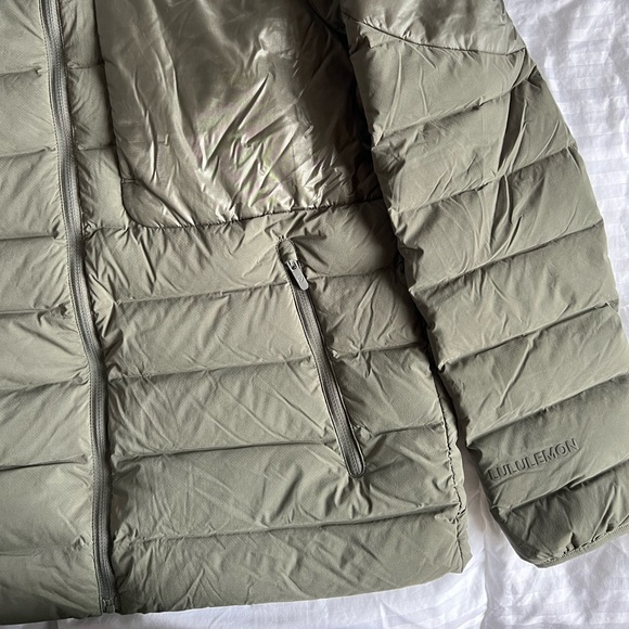 Lululemon navigation stretch down jacket - Picture 4 of 6